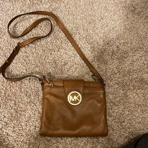 Michael kors leather crossbody